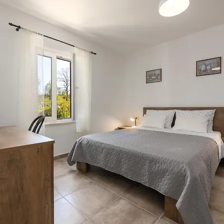 Tulipa By Briskva וילה